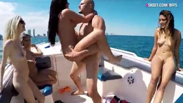 College teen girls pounded on speedboat