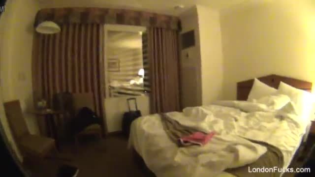 London keyes nude in her hotel